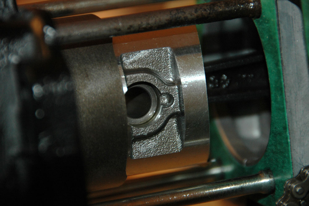 Motorcycle Gudgeon Pin Removal Tool